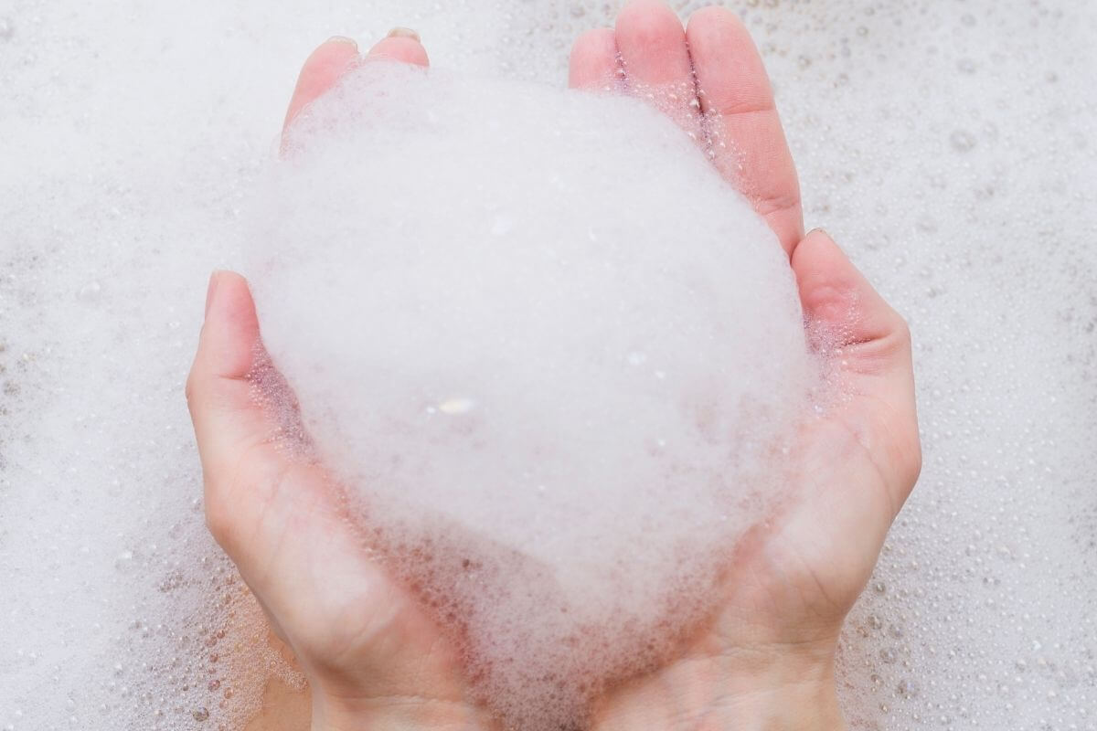 Using Dish Soap As Bubble Bath