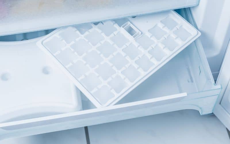 Samsung Ice Maker Won't Come Out (Five Steps to Fix It)